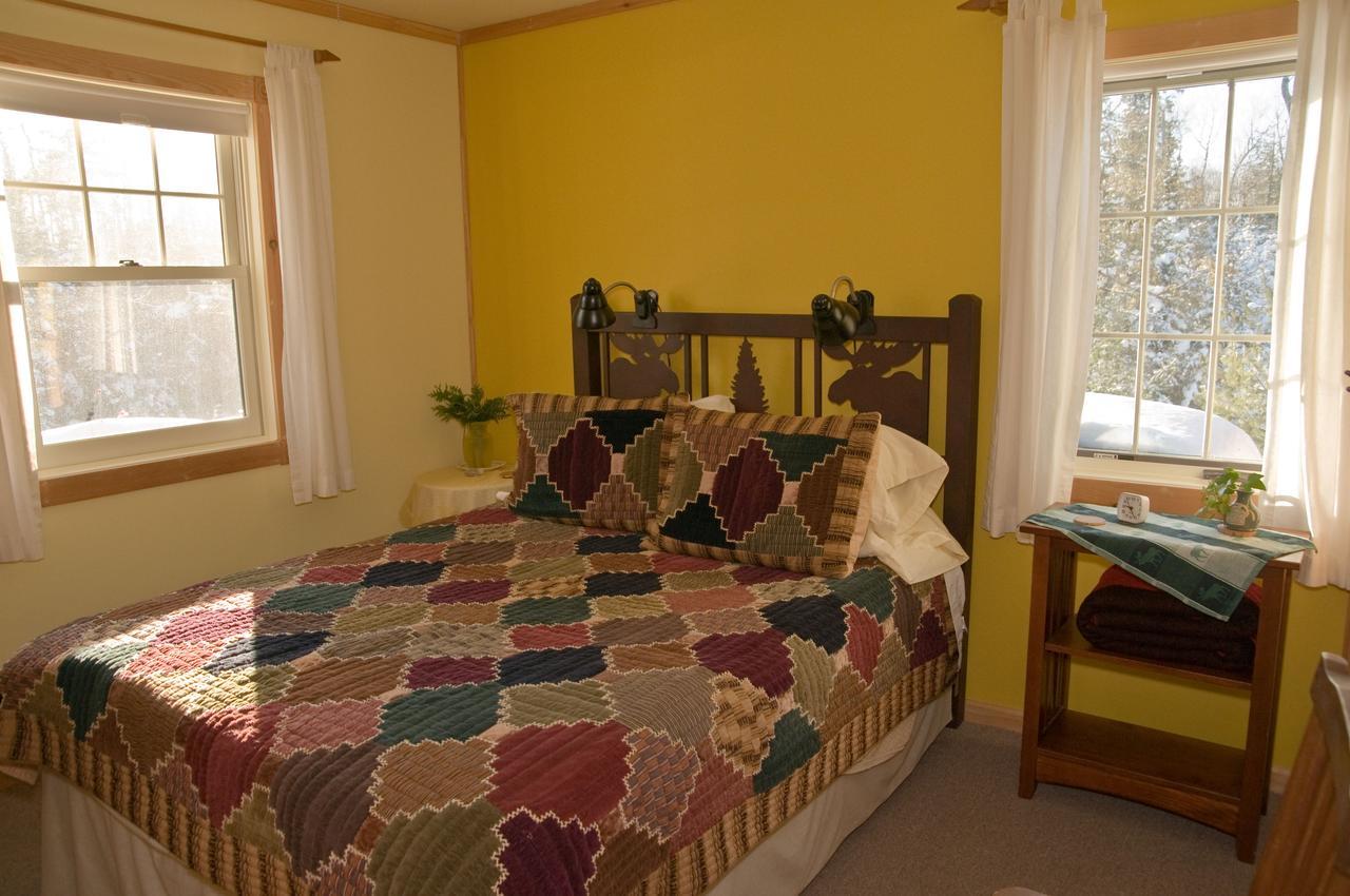 Poplar Creek Guesthouse Grand Marais Exteriör bild